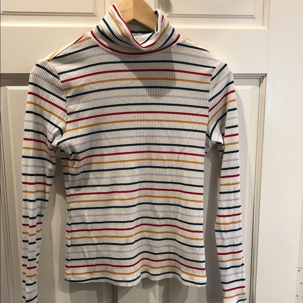 Old Navy Multicolor Striped Ribbed Turtleneck